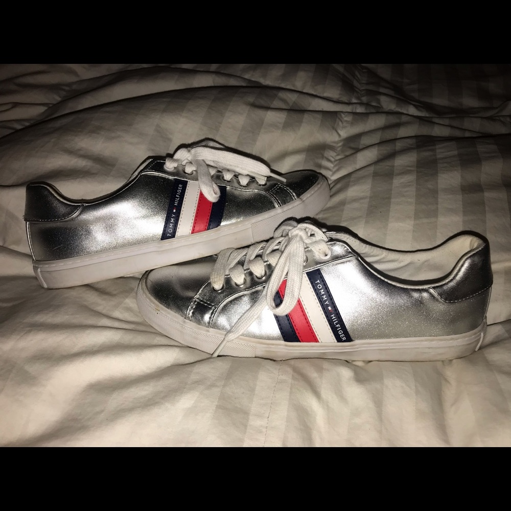 Metallic Silver Tommy Sneakers